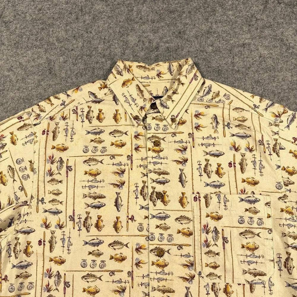 VTG Woolrich Shirt Mens Medium Beige Freshwater Fishing‎ Short Sleeve Print